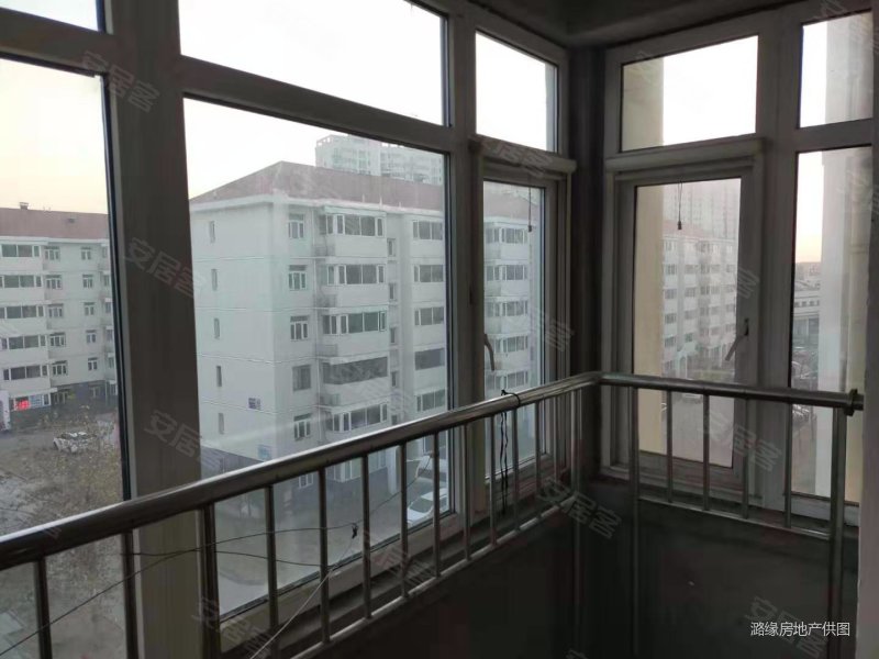 君利花园满五高楼层视野无遮挡正南朝向