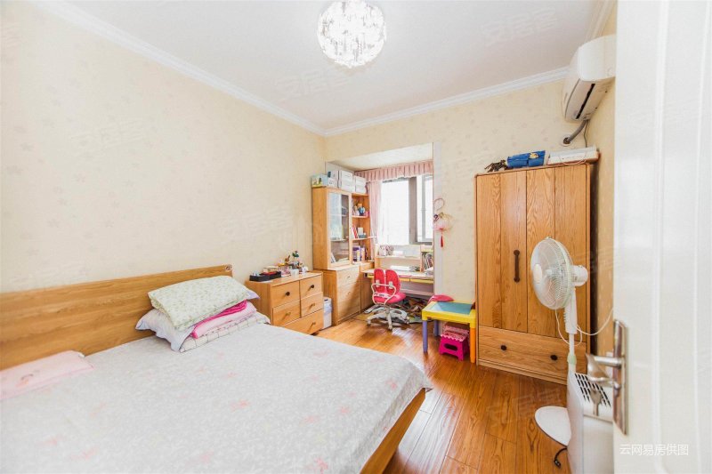 通扬路新光路九龙仓碧玺洋房三房人民医院1号线地铁口东林