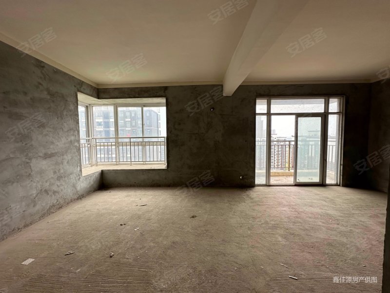 武湖新天地北区南北通透带电梯近地铁次新小区