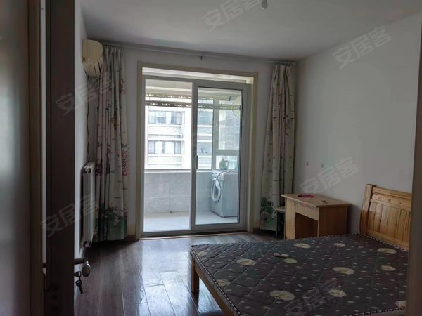 济南长清大学城紫薇阁家具家电齐全,小区环境好,随时看房出租房源真实