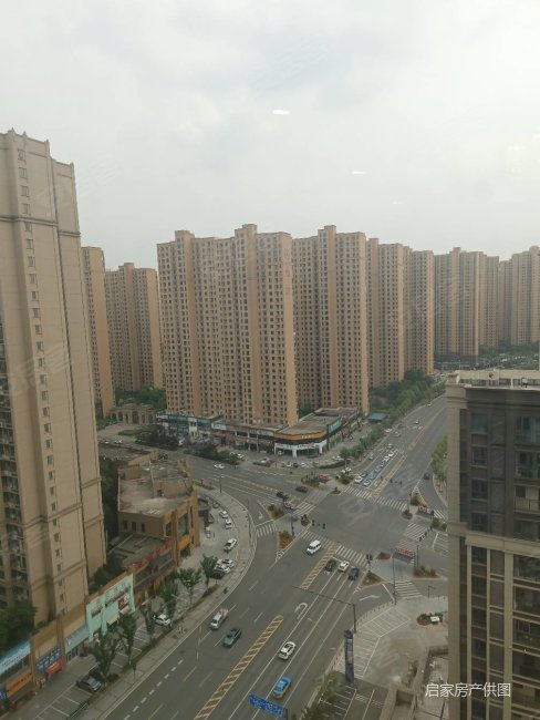 宜昌房产网>宜昌二手房>夷陵二手房>发展大道二手房>银河东湖雅居b区>