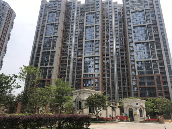 泉州丰泽东海湾东海湾太古广场三期房源采光好,精装1室1厅,家具家电
