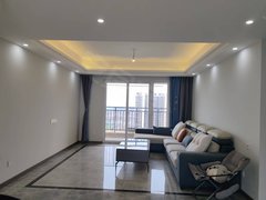 武汉黄陂武湖南德长江城 4室2厅 144平出租房源真实图片