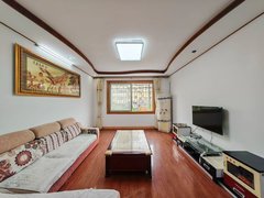 柳州柳南银山银山杭银片区 115平米步梯大三房 家电家具齐全如图看房方便出租房源真实图片