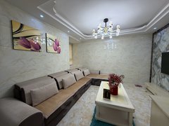 泰兴泰兴市区复兴路租新泰中对面盛世兴隆2室 玉龙花园 恒大 燕澜花园 滨河国际出租房源真实图片