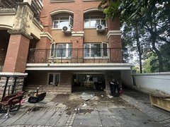 深圳龙岗横岗业主急租 振业城356平端头别墅 带固定车位 可商住两用出租房源真实图片