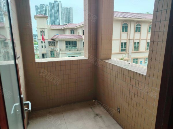 【多图】中森茗苑,新塘租房,中森名苑三房中租1800元,看小区花园!