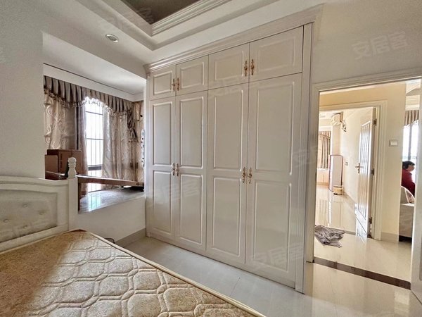 泉州石狮石狮泰禾广场状元福邸状元府邸2房精装月租2500押一付三出租