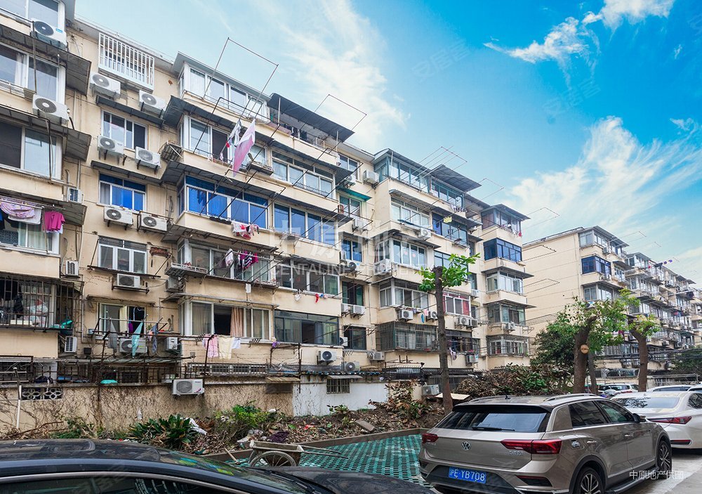 友谊新村(杨浦)2室0厅1卫51.37㎡南266万