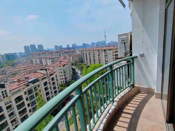 宁波鄞州中河东湖花园(钱湖北路69弄)电梯房东湖花园合租单间有阳台