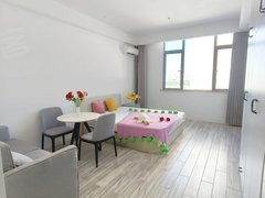 常熟古里古里中心汽配城旁！无中介费！一室一厅！照片实拍！压一付一免费停车出租房源真实图片