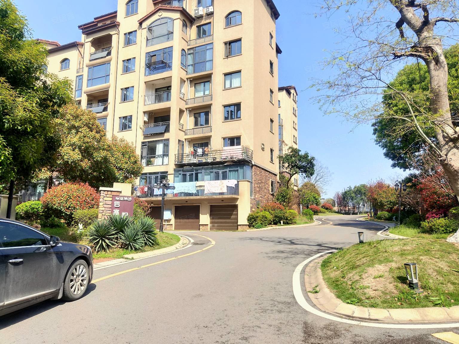 二环内纯板楼洋房一梯两户拎包入住,堤亚纳湾二手房,153万,4室2厅,2卫