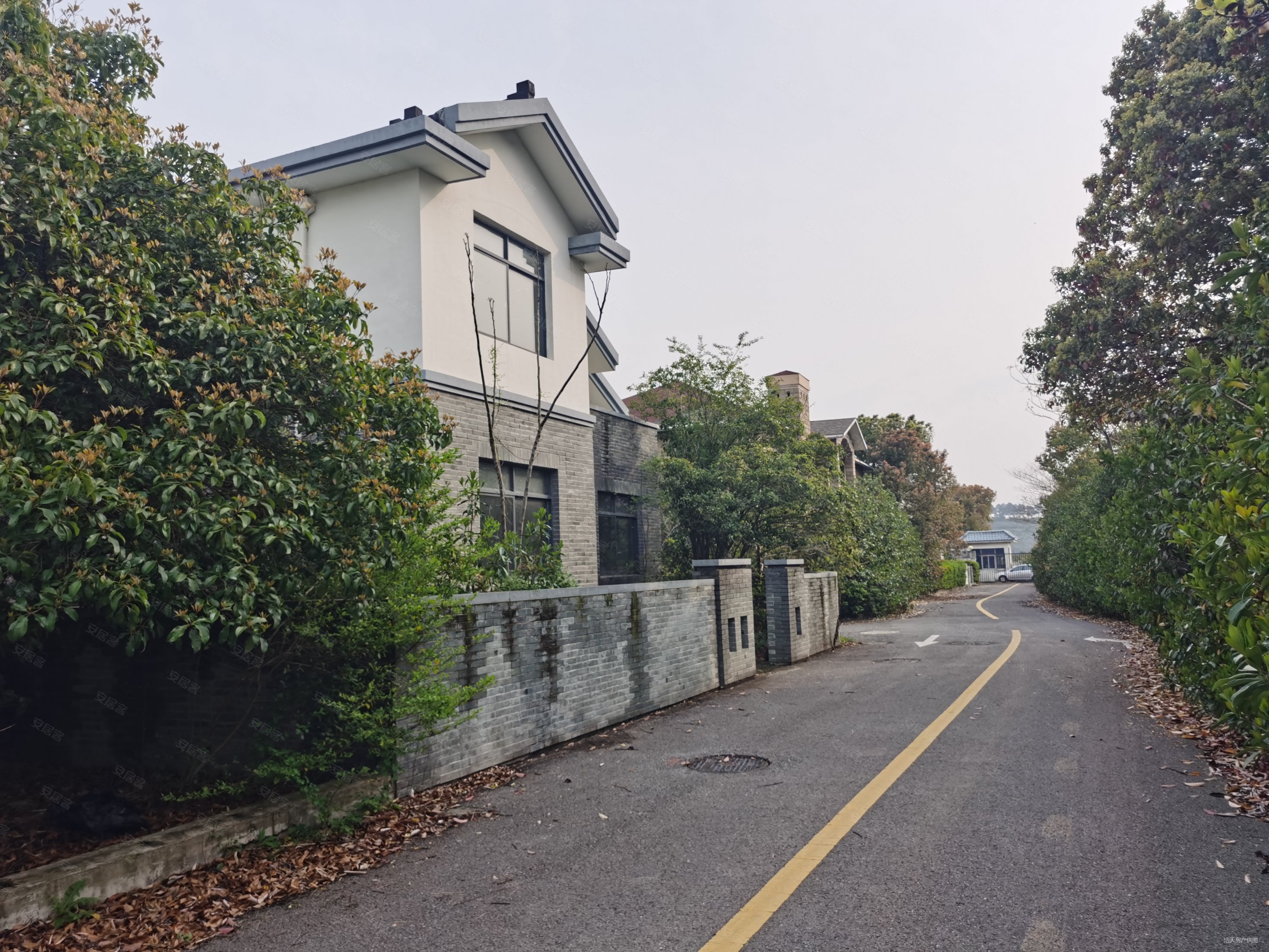 苏州房产网>苏州二手房>吴中二手房>金庭二手房>香榭丽花园(别墅)>