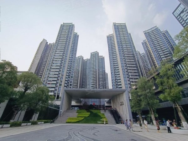 深圳宝安流塘尖岗山壹号花园尖岗山壹号花园 11000.