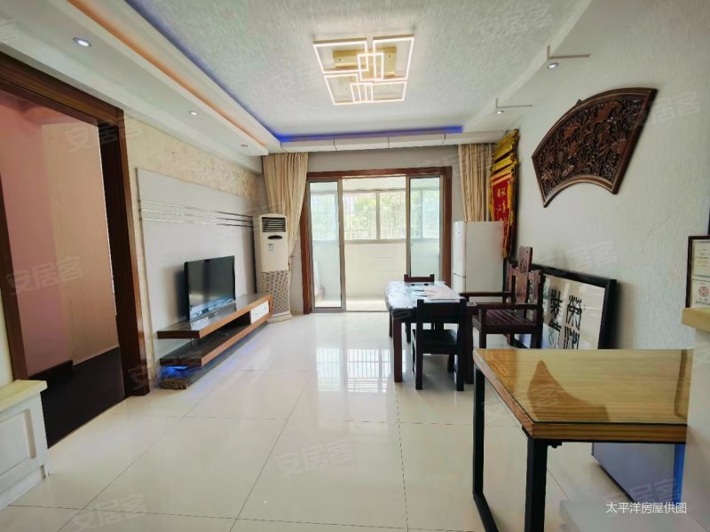 看房联系维护人郑彤 居住密度低 近医院 南北通透,天鸿公寓二手房,708