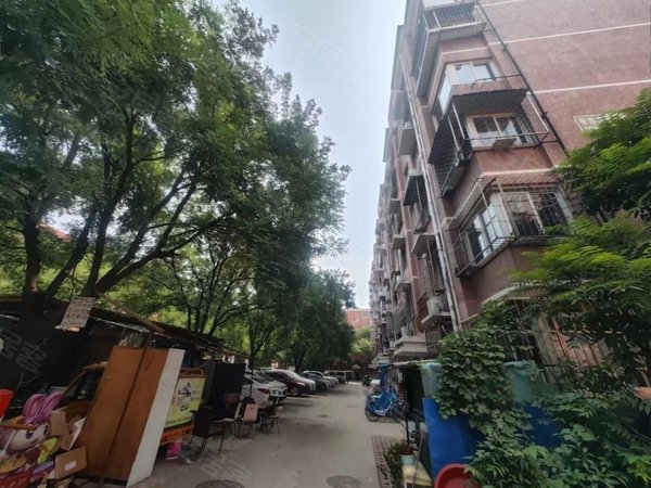 北京丰台长辛店张郭庄小区园博园 张郭庄小区 1室1厅1卫 配套齐全 包