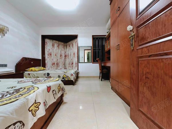 深圳罗湖水库百仕达花园(一期)百怡苑 小高层带电梯 豪装业主头次出租