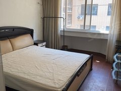 温岭城西温岭银泰上林村C区 1室0厅1卫出租房源真实图片