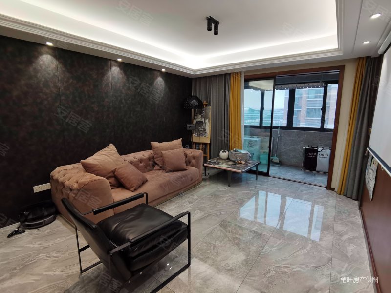 永和居易精装好房带电梯送2个车位