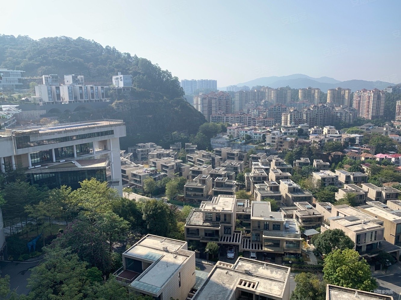 广州房产网>广州二手房>白云二手房>南湖二手房>新天半山(别墅)>