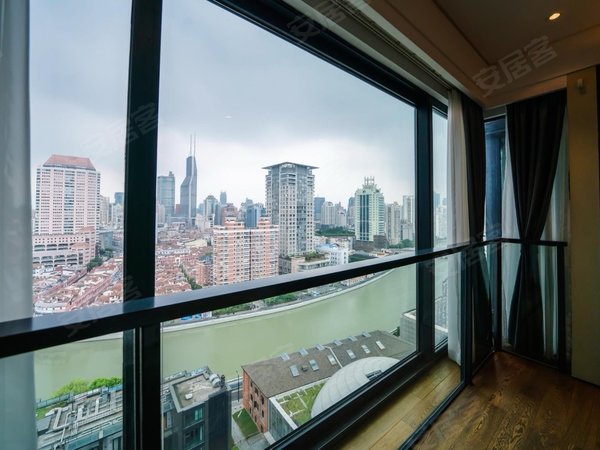 西藏北路租房,华侨城苏河湾行政公馆 随时看房 随时起租 复式公寓