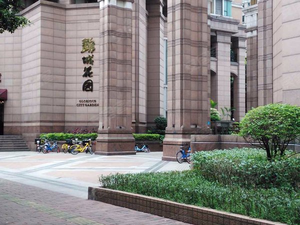 广州越秀东风东锦城花园锦城花园(一至二期) 三房两卫 精装修 南北