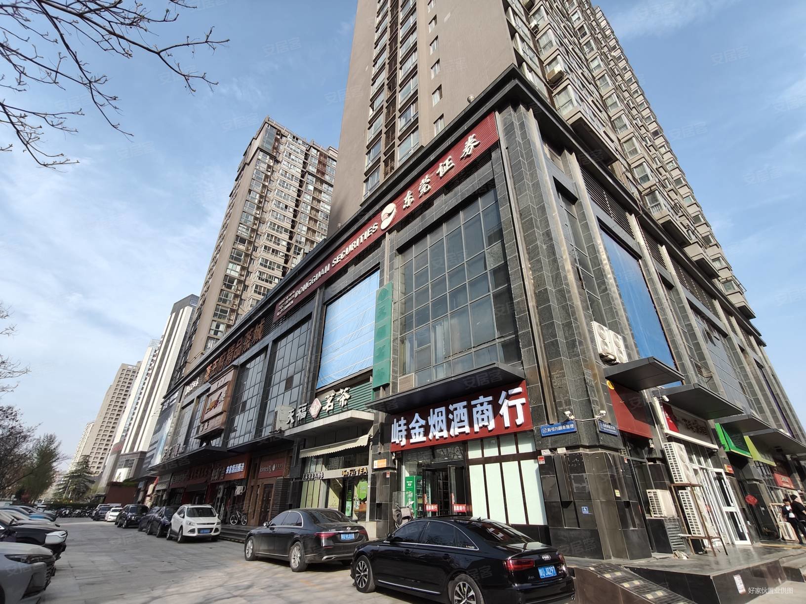 西安房产网>西安二手房>高新区二手房>高新四路二手房>高新丹枫国际>