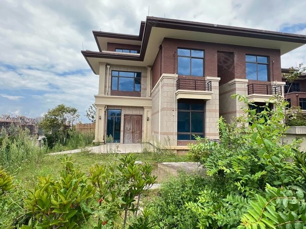 贵阳南明龙洞堡宝能科技城碧桂园天麓一号别墅可当工作室可主人出租