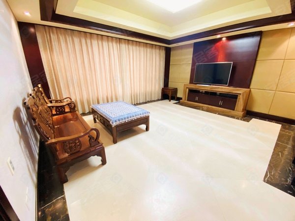 青岛崂山石老人上实海上海香港东路 上实海上海 精装大平层出租房源