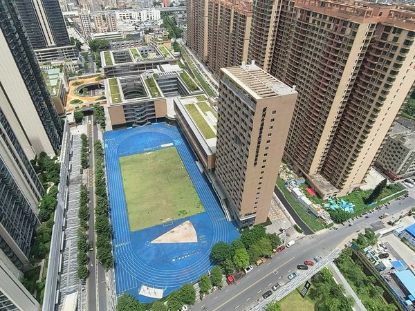 深圳宝安马安山万丰海岸城本人实拍 海岸城玺园精装三房手租 免物业免