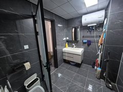 吕梁离石袁家庄出租:中央公园两居室,家具家电齐全拎包入住有意者联系出租房源真实图片