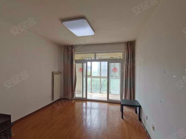 【多图】东岸嘉园,历城周边租房,东岸嘉园 2室2厅1卫 电梯房 精装修