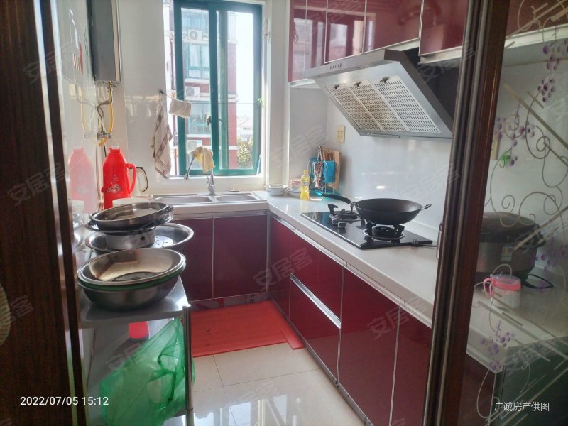 董浜中心位置小区人人都选交通方便小面积总价少,亲水湾花园二手房,48