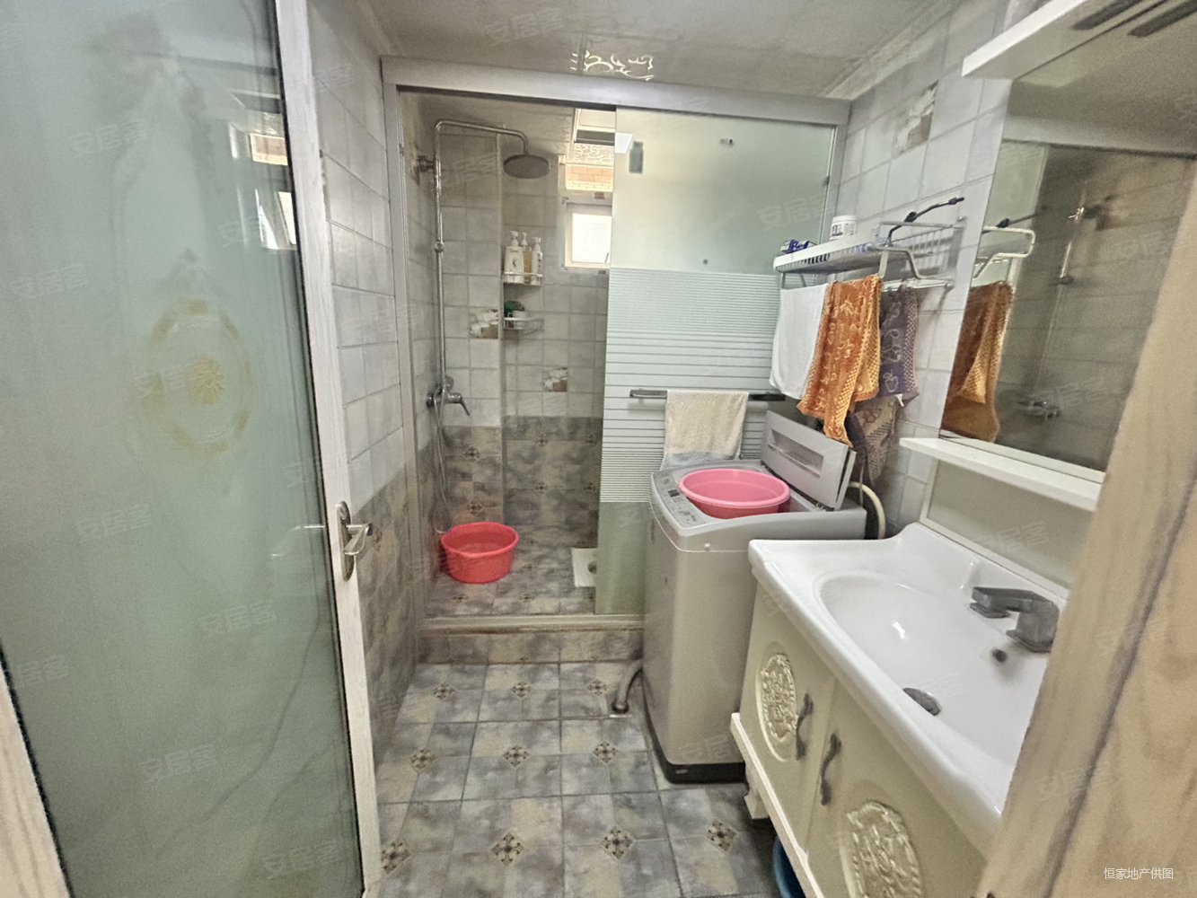 百事威尊邸二期3室2厅2卫134㎡南北55万