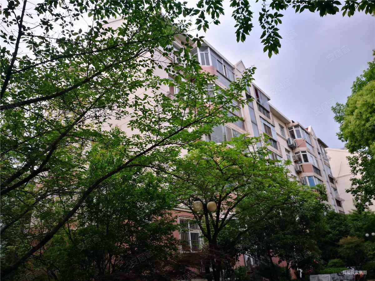 月牙湖花园2室2厅1卫90.97㎡南北401万