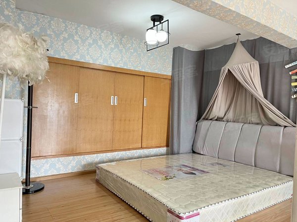 成都青羊八宝街鑫城立方生活青羊区!新城市广场!三医院!宽窄巷子!