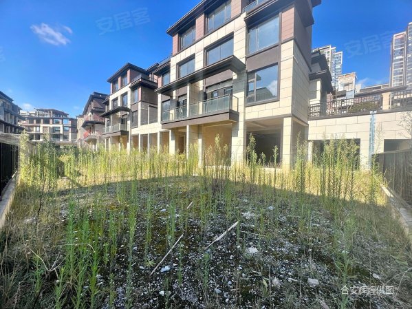 中铁阅山湖d组团别墅