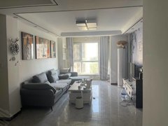 冠县崇文街道崇文盛世华都电梯11楼带储藏室。精装修出租房源真实图片