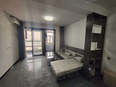 商丘睢阳华夏游乐园华夏游乐园旁,一室出租,适合年轻人居住空调哇凉哇凉的出租房源真实图片