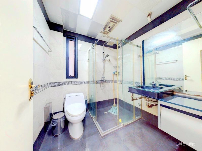 四层洋房 二楼精装修大四房 有车位 看房方便,万科金品家园二手房,460