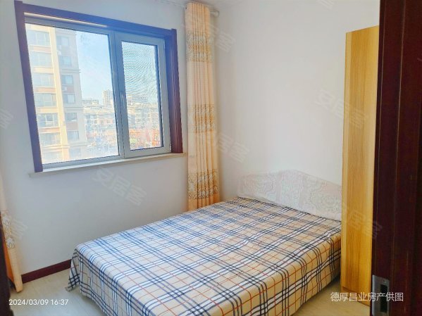 北京路京华苑精装套二随时看房