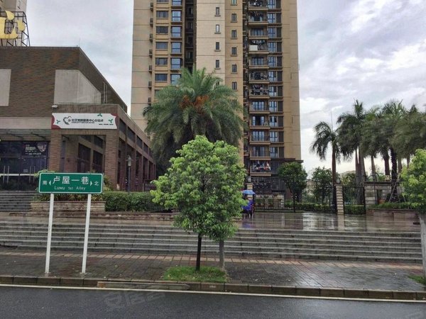 深圳坪山坑梓深业东城御园大露台~拒绝虚假房源 亚迪三村旁 深业御园