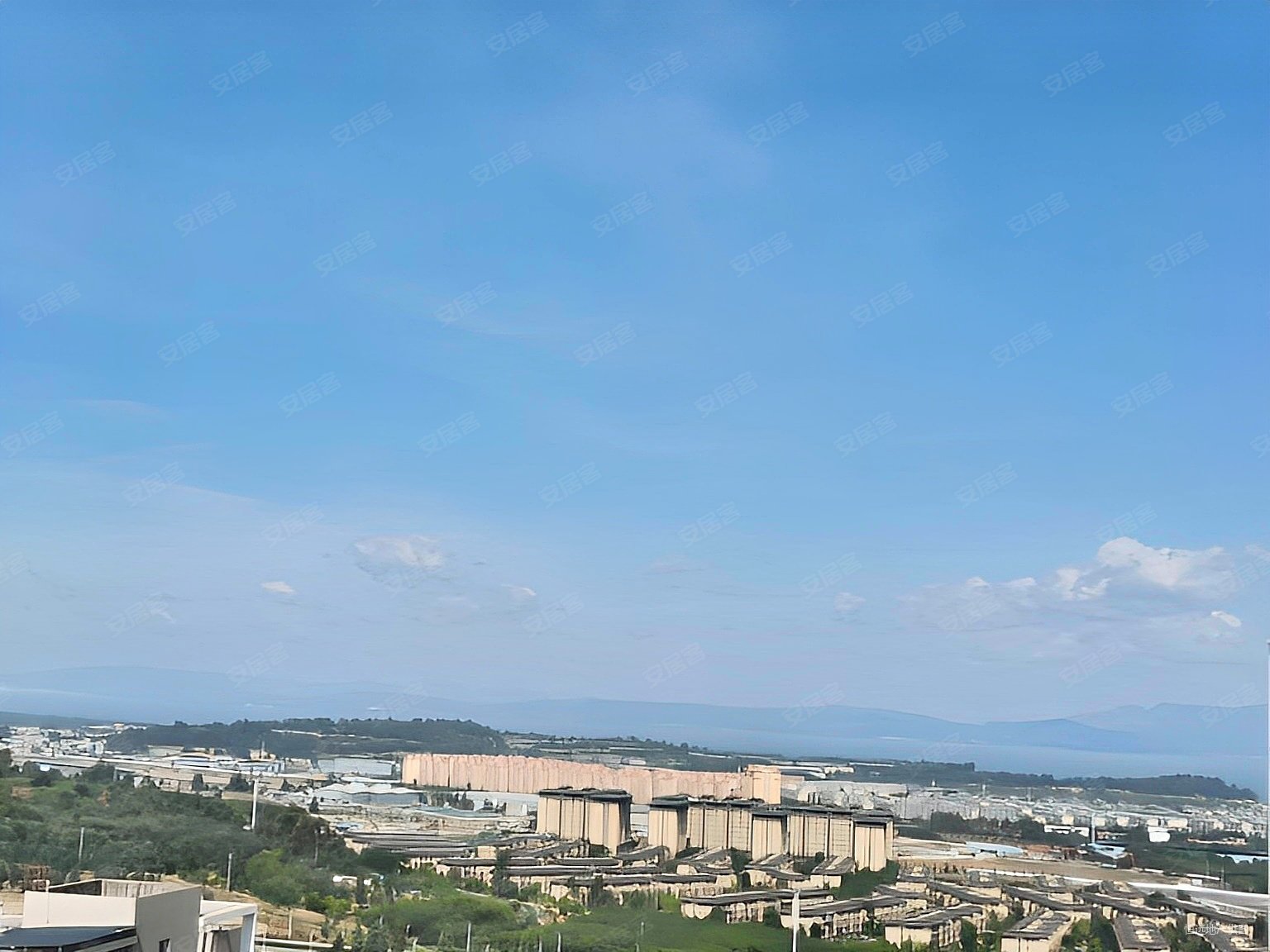 天润康园双地铁口精装带车位南北通透视野好诚售