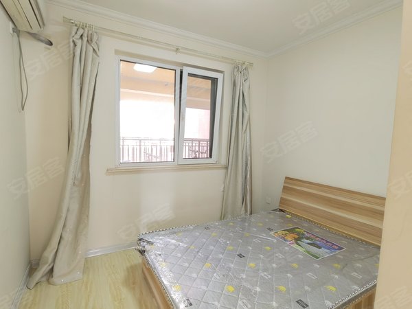 【多图】金日唐郡,家佳源租房,套二,房东好沟通,近万达,随时看房,城阳