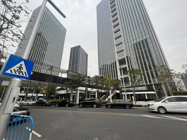 【多图】华联城市中心,南油租房,9号线荔林站 华联城市中心 精致一房