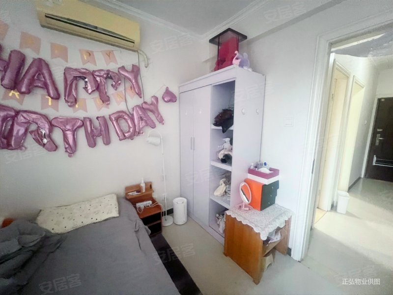 正弘数码公寓2室0厅1卫40.38㎡北68.9万