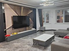 抚顺李石开发区顺安路融创海逸长州 3室2厅2卫出租房源真实图片