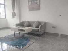 茂名茂南人民广场人民广场隔壁 一房一厅 邻市场 精装修 有阳台出租房源真实图片