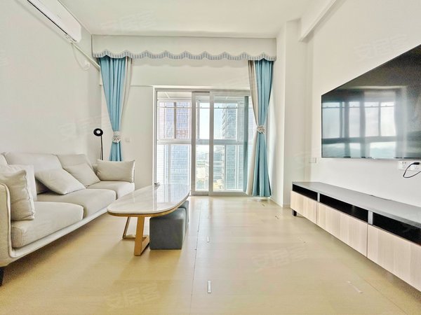 广州黄埔鱼珠保利鱼珠港(商住楼)网红公寓保利鱼珠港 精装南向loft