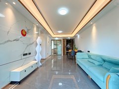 东莞寮步汽车东站裕大知府 3室2厅2卫  电梯房 精装修94平米出租房源真实图片